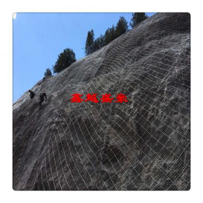 阿勒泰邊坡防護(hù)網(wǎng)施工案例